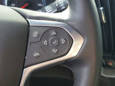 Used 2023 Chevrolet Traverse LT w/ Midnight/Sport Edition image 15