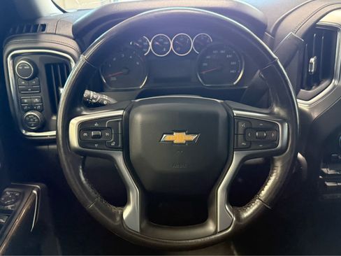 Used 2022 Chevrolet Silverado 2500 LT w/ Convenience Package AWD/4WD image 18