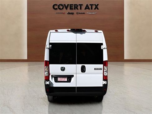 Used 2023 RAM ProMaster 2500 image 4