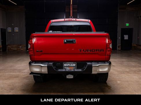 Used 2020 Toyota Tundra SR5 w/ SR5 Upgrade Package image 8