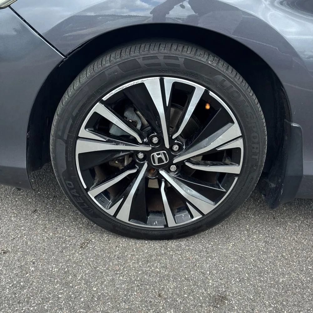Used 2017 Honda Accord EX-L image 17