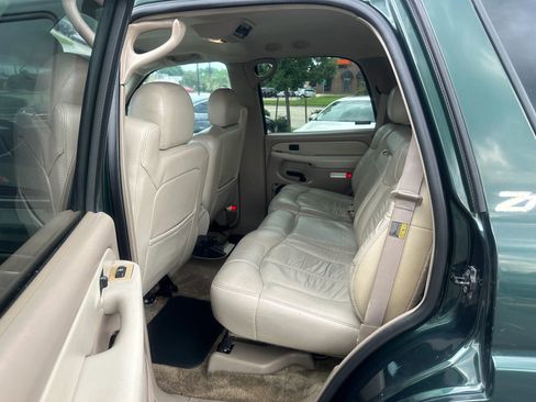 Used 2002 Chevrolet Tahoe Z71 image 11