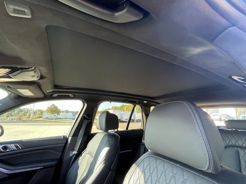 Used 2023 BMW X5 M50i w/ Executive Package image 63