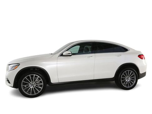 Used 2019 Mercedes-Benz GLC 300 4MATIC Coupe image 7