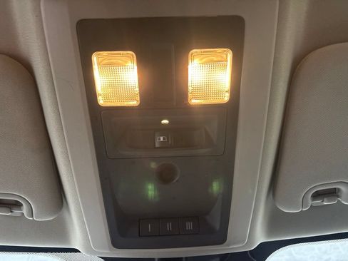 Used 2017 RAM 1500 Big Horn AWD/4WD image 29