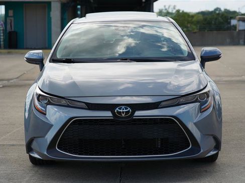 Used 2022 Toyota Corolla XLE FWD image 8