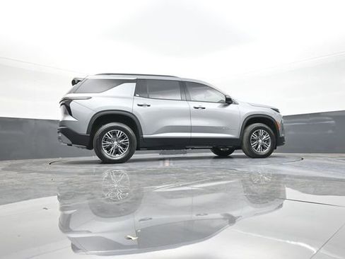 New 2026 Chevrolet Traverse LT w/ Driver Confidence Package image 46