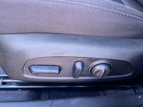 Used 2024 Chevrolet Malibu LT FWD image 12