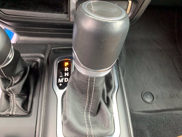 Used 2022 Jeep Wrangler Unlimited Sahara AWD/4WD image 21