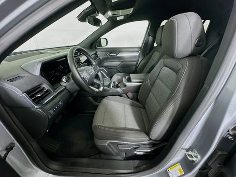 Used 2025 GMC Terrain Elevation image 13