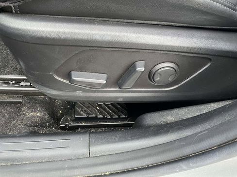 Used 2023 Hyundai Tucson Limited image 30