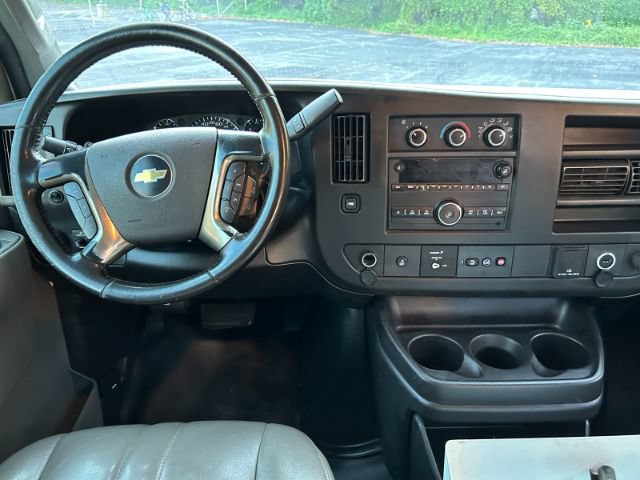 Used 2018 Chevrolet Express 2500 w/ Driver Convenience Package RWD image 11