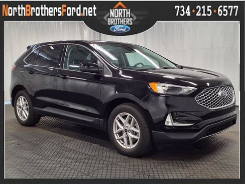 Certified 2023 Ford Edge SEL w/ Convenience Package AWD/4WD image 1