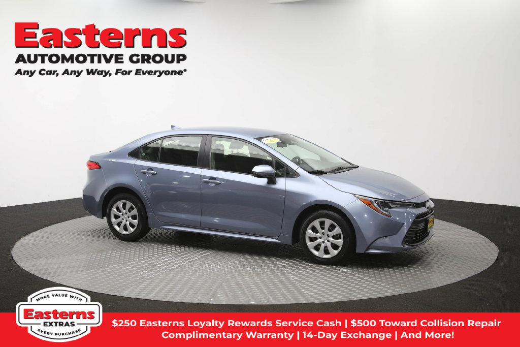 Used 2023 Toyota Corolla LE FWD image 47