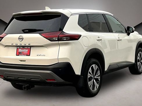Certified 2023 Nissan Rogue SV AWD/4WD image 6