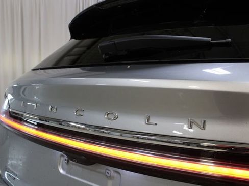 Used 2020 Lincoln Nautilus Reserve w/ Equipment Group 201A image 32