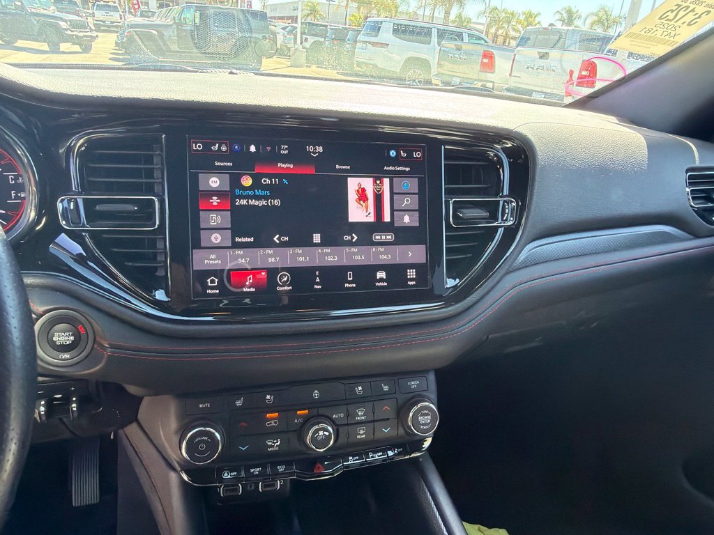 Used 2025 Dodge Durango GT AWD/4WD image 19
