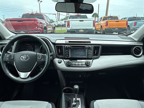 Used 2018 Toyota RAV4 XLE w/ Plus Extra Value Package FWD image 21