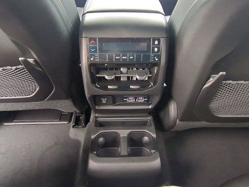 New 2025 Jeep Grand Cherokee L Limited w/ Luxury Tech Group II AWD/4WD image 29