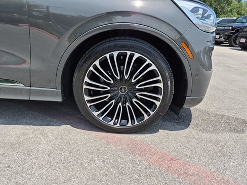 Used 2020 Lincoln Aviator Black Label w/ Dynamic Handling Package AWD/4WD image 17