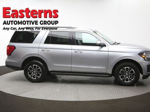 Used 2024 Ford Expedition XLT image 46