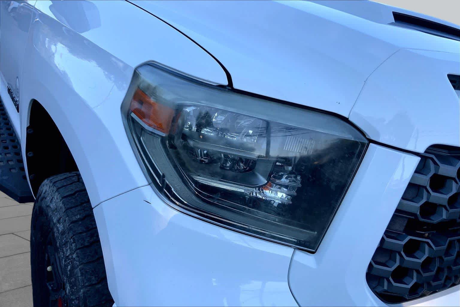 Used 2018 Toyota Tundra SR5 w/ TRD Sport Package AWD/4WD image 27