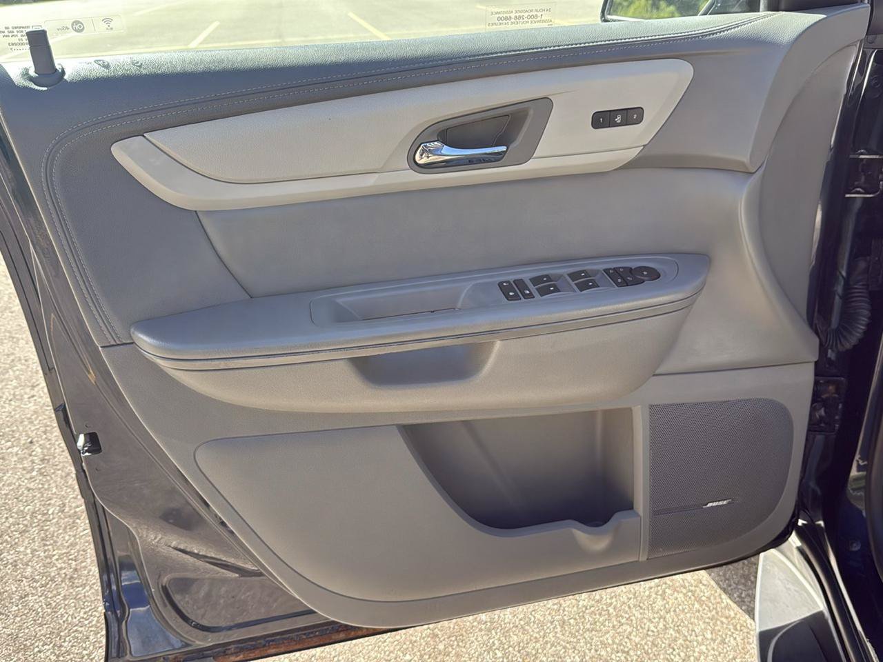 Used 2017 Chevrolet Traverse LT FWD image 13