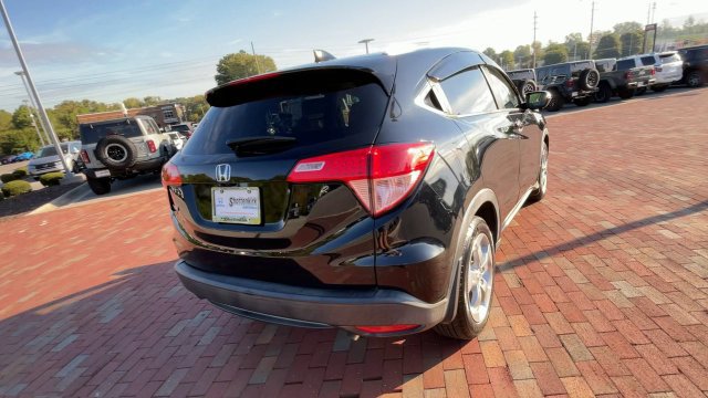Used 2017 Honda HR-V EX-L image 9