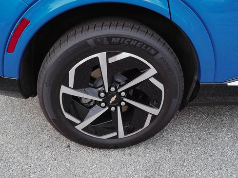Used 2025 Chevrolet Equinox EV LT w/ Convenience Package FWD image 33