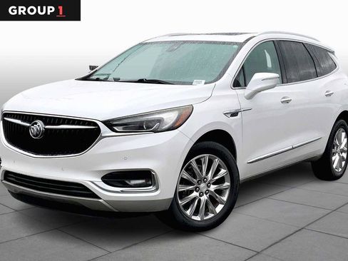 Used 2018 Buick Enclave Premium w/ Experience Buick Package image 1