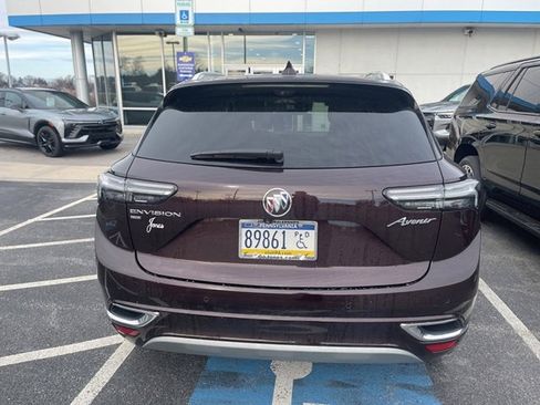 Used 2023 Buick Envision Avenir image 19