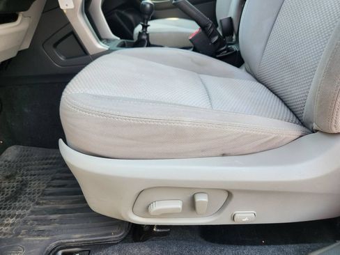 Used 2015 Subaru Forester 2.5i Premium AWD/4WD image 27
