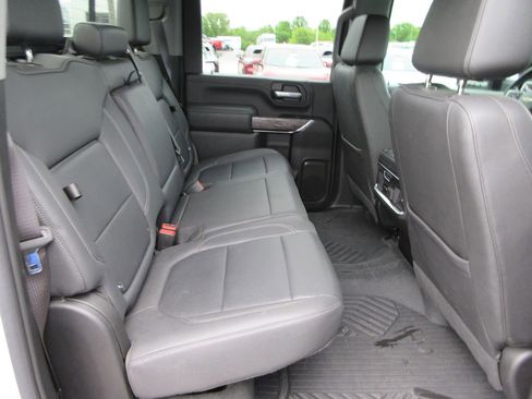 Used 2023 Chevrolet Silverado 3500 LTZ AWD/4WD image 23