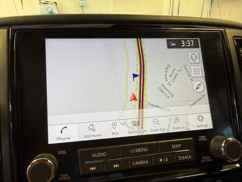 Used 2020 Nissan Titan PRO-4X w/ Pro-4x Convenience Package AWD/4WD image 22