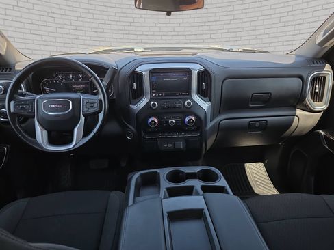Used 2022 GMC Sierra 1500 Elevation RWD image 10