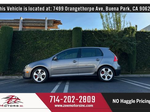 Used 2009 Volkswagen GTI 4-Door image 11