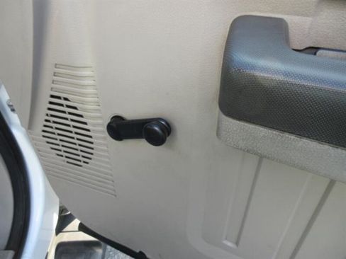 Used 2008 Ford F450 2WD Regular Cab Super Duty image 14