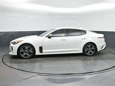 Used 2021 Kia Stinger GT-Line image 4