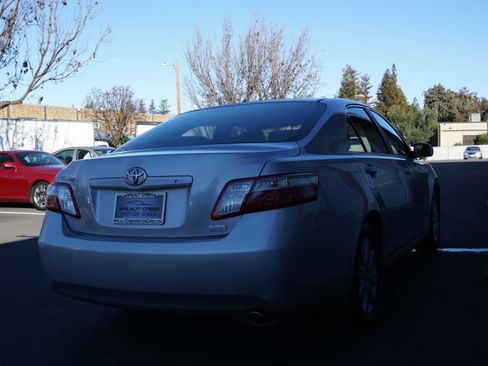 Used 2007 Toyota Camry Hybrid image 11
