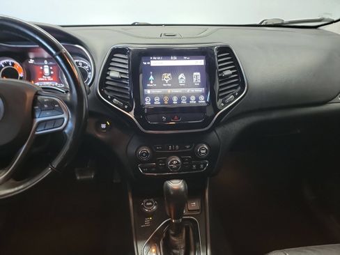 Used 2020 Jeep Cherokee Limited AWD/4WD image 20