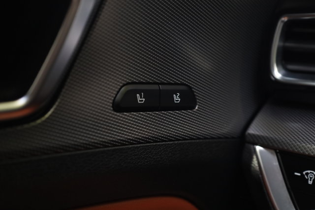Used 2024 Kia Sportage SX FWD image 18