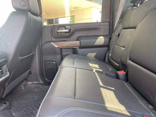 Used 2020 Chevrolet Silverado 3500 High Country w/ Technology Package AWD/4WD image 17
