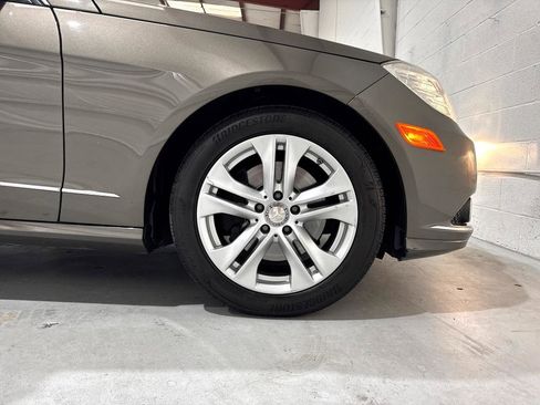 Used 2011 Mercedes-Benz E 350 Sedan image 65
