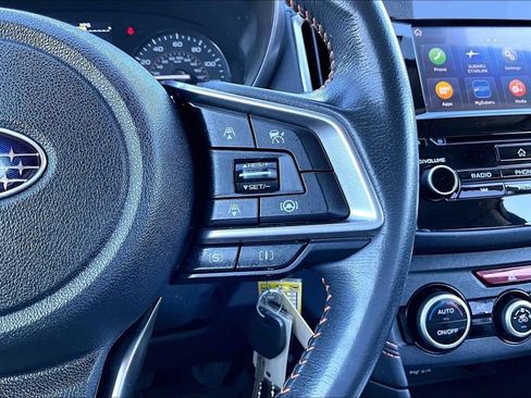Used 2023 Subaru Crosstrek 2.0i Premium image 19