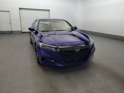 Used 2019 Honda Accord Sport image 14
