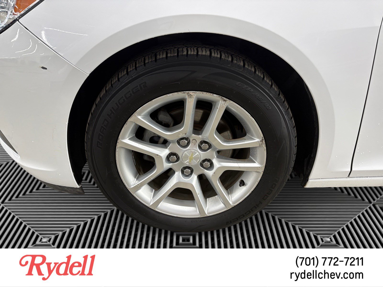 Used 2013 Chevrolet Malibu LT w/ Power Convenience Package FWD image 9