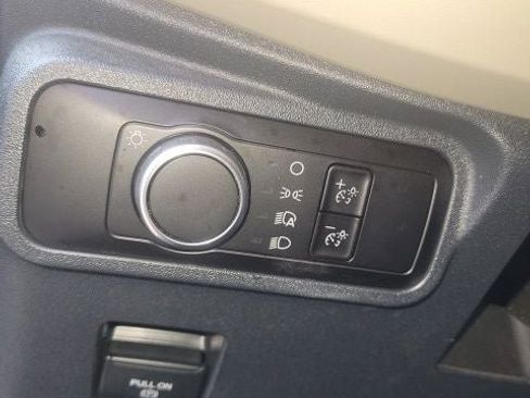 Used 2025 Ford Bronco Big Bend image 15