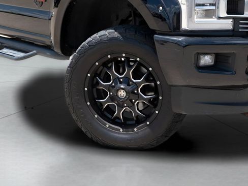 Used 2019 Ford F350 Limited AWD/4WD image 38