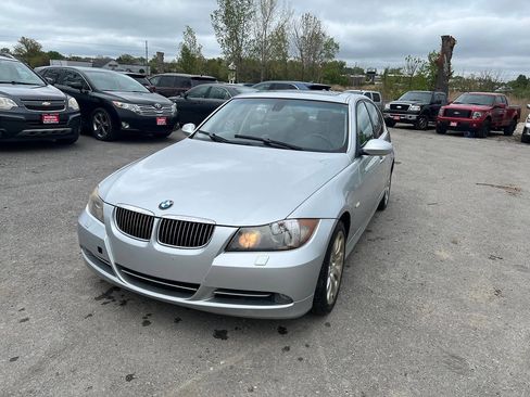 Used 2007 BMW 335xi Sedan AWD/4WD image 1