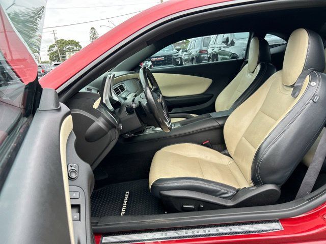 Used 2015 Chevrolet Camaro LT w/ 1LT Preferred Package RWD image 21